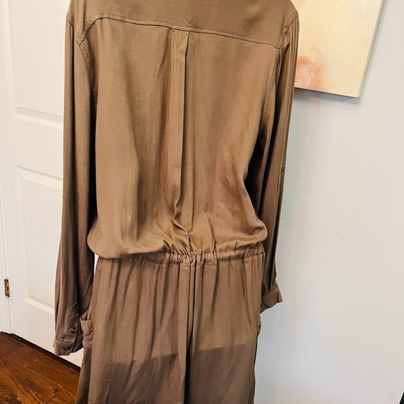 Brown Button-Up - Picture 6 of 6